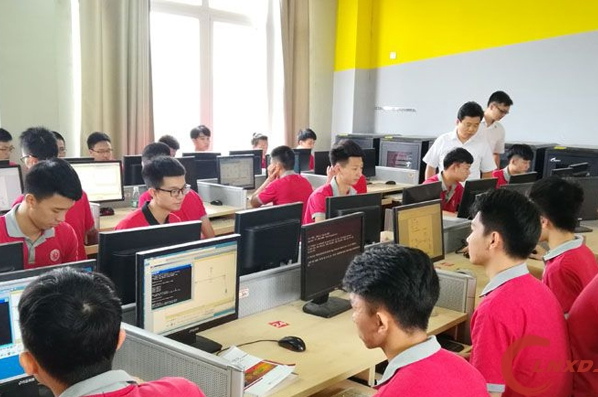 2023年广州岭南现代学院计算机广告制作专业介绍